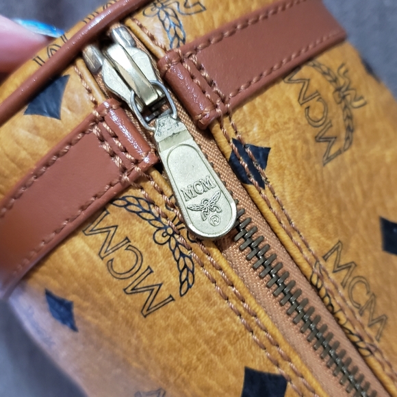 3️⃣0️⃣0️⃣Auth MCM Papillon made in Germany - Picture 11 of 16